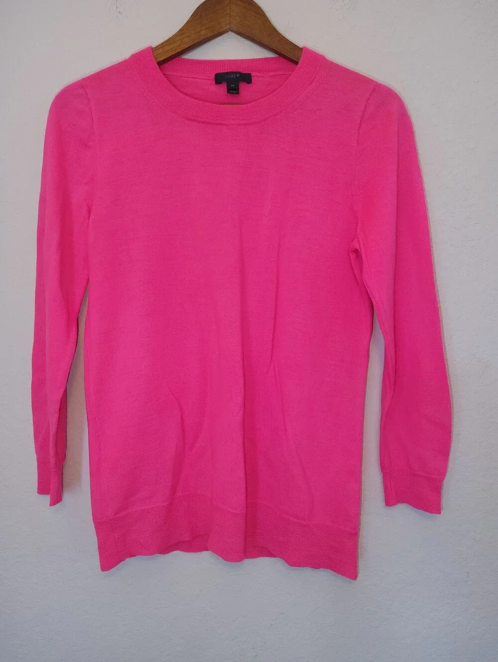 J. Crew Merino Wool Sweater Womens Sz Medium Hot Pink Barbiecore Preppy Luxury